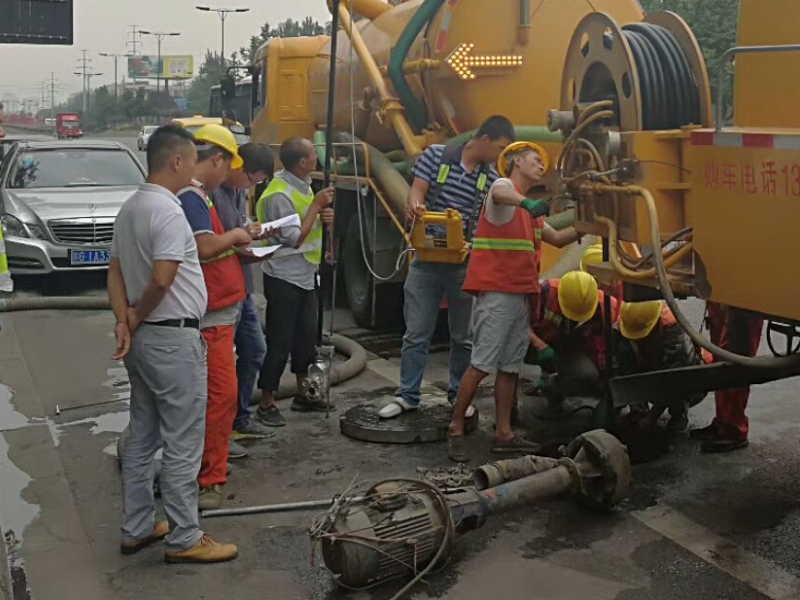 上海路管道疏通公司疏通下水道清理化粪池