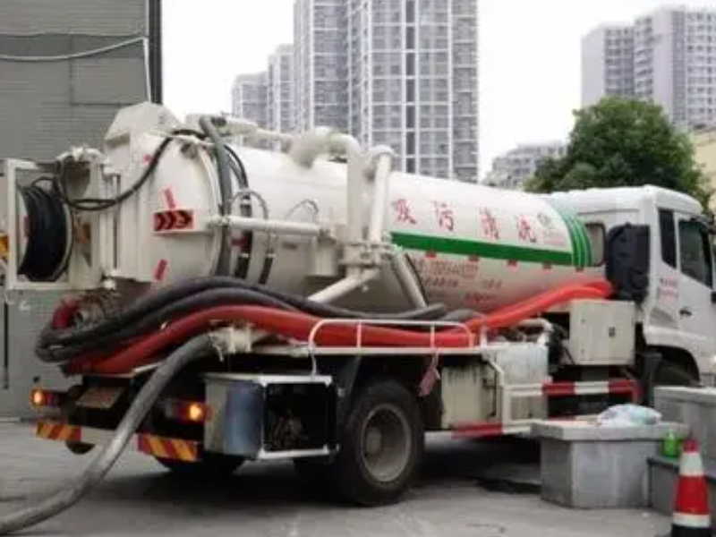 上海闸北区清理市政小区及企事业单位地下大型排污管道