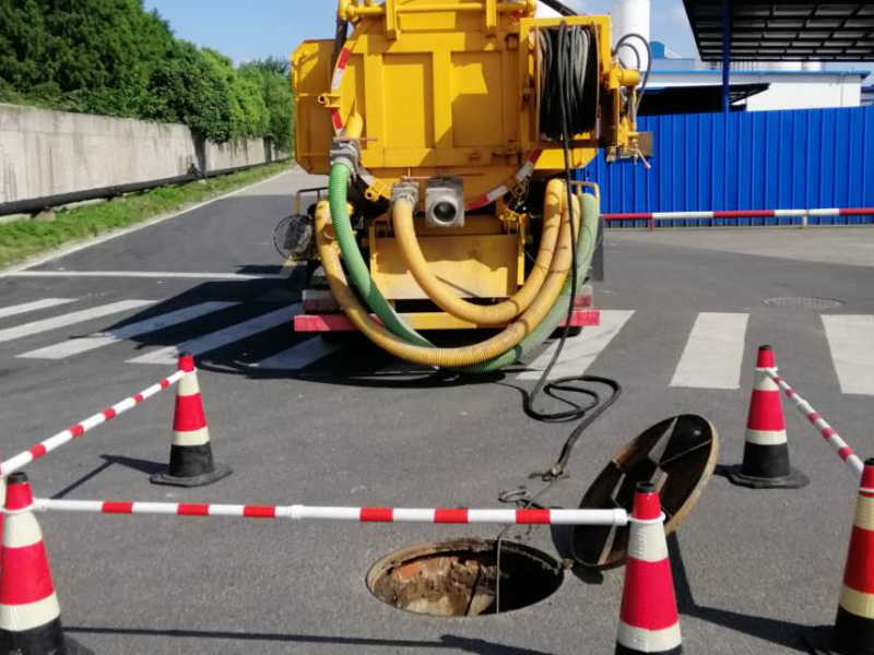 上海化粪池清理 各种管道清洗 抽粪 隔油池清理