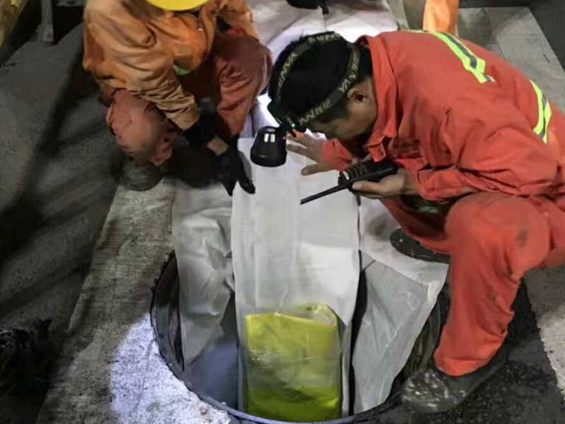 上海高压清洗污水管道 自家的清洗车清洗污水雨水管道