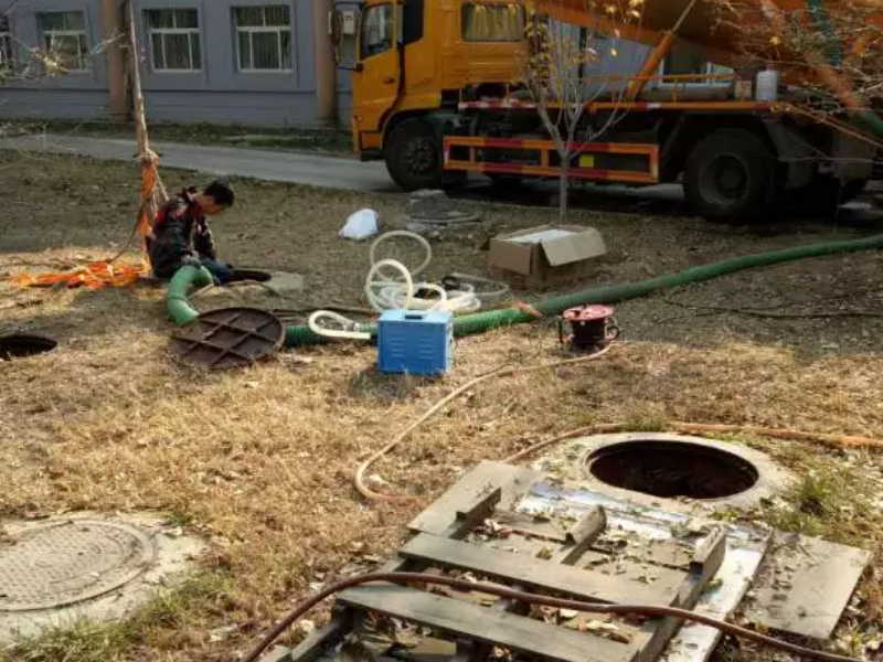 上海徐汇区马桶疏通公司电话 疏通马桶价格