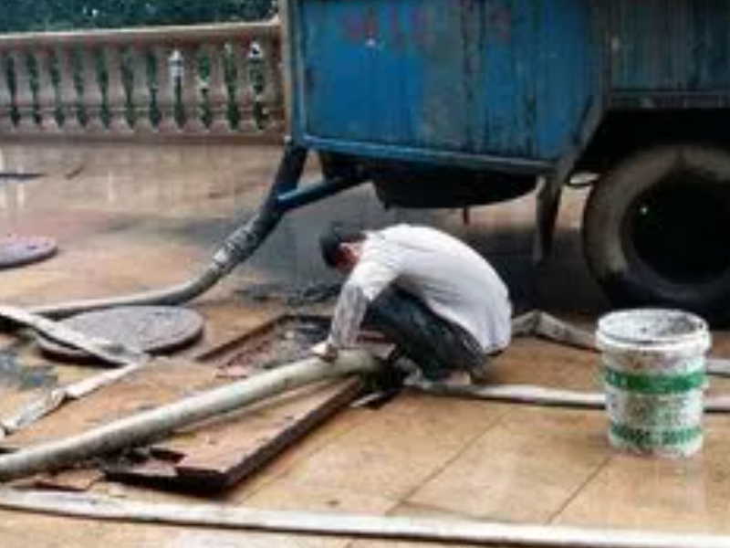 上海徐汇区附近马桶疏通电话通下水道 抽粪吸污