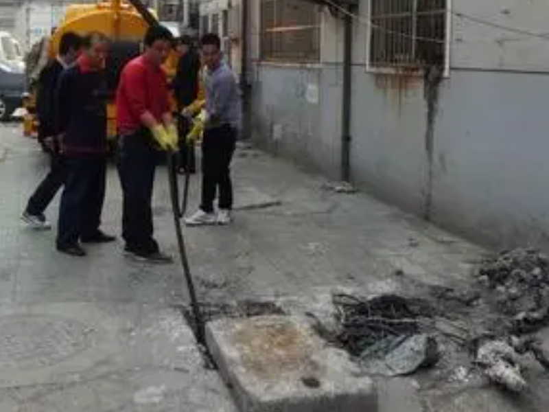 上海闸北区西藏北路抽粪车抽粪抽污、清理化粪池、污泥