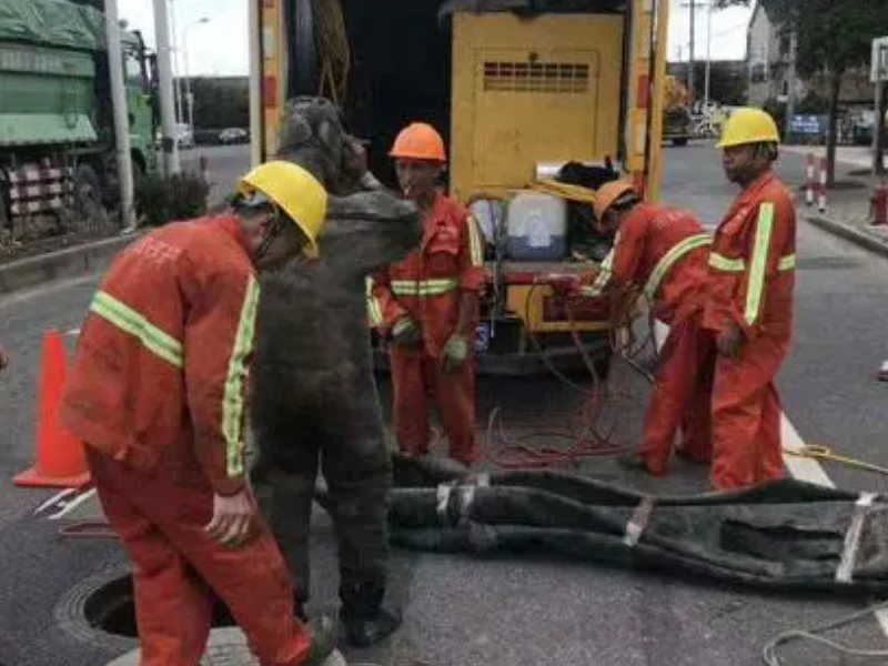 上海长宁管道疏通清洗公司通下水道马桶维修